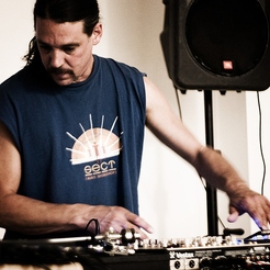 DJ Olive Performance