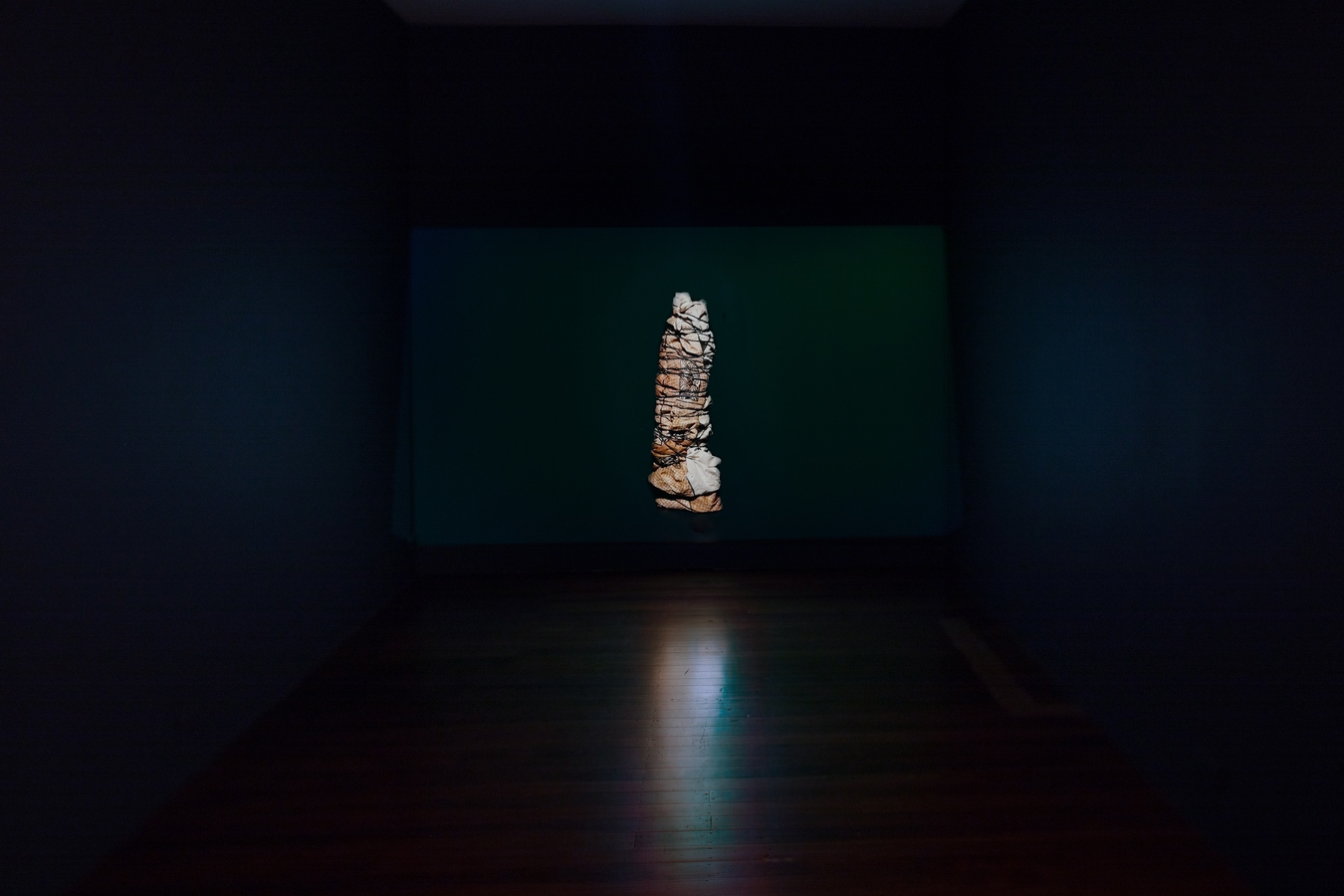 Image: Nina Oberg Humphries, TA'AI (installation view), 2020. Photo: Janneth Gil.