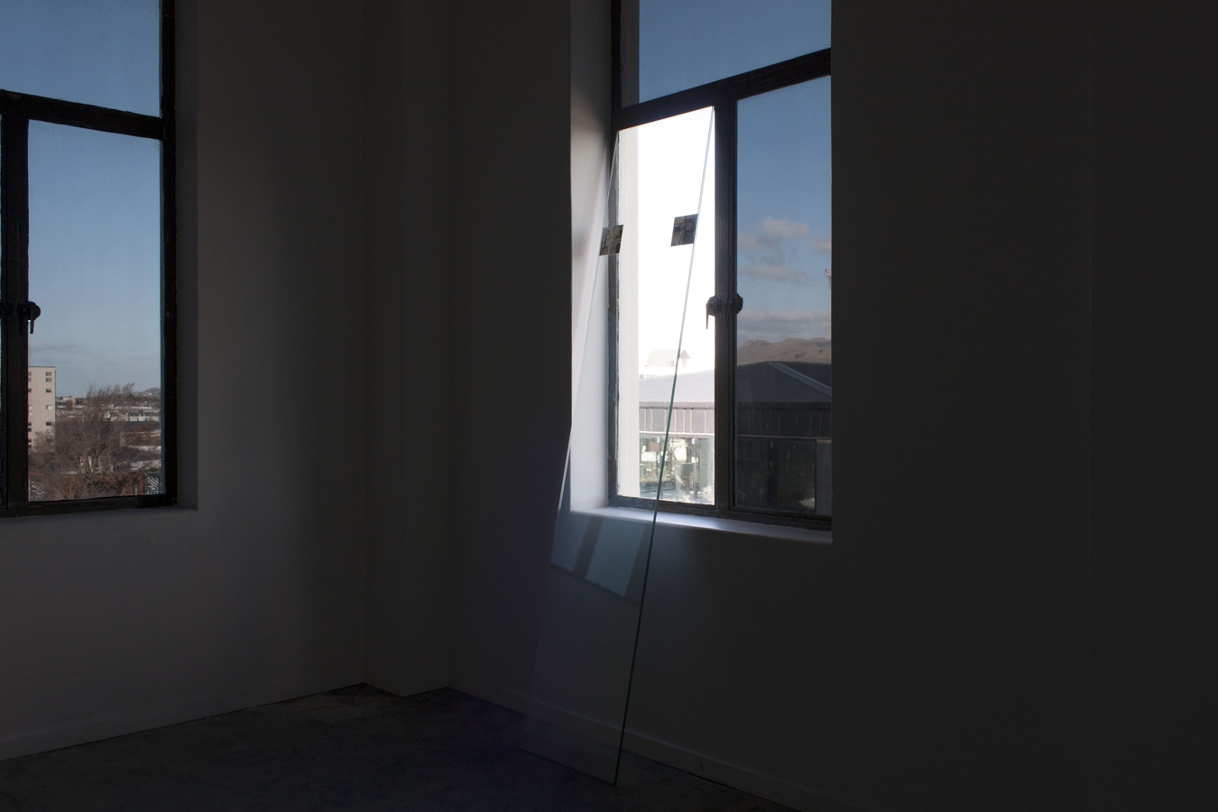 Amy Howden-Chapman, Brick Fall, Glass Wall, installation view Image: Daegan Wells